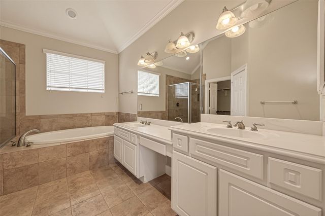 5111 Inker Street B, Houston, TX 77007