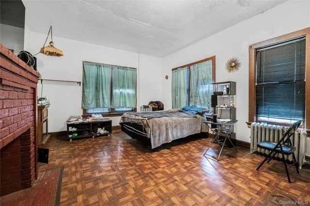 66 W 2nd Street, Mount Vernon, NY 10550