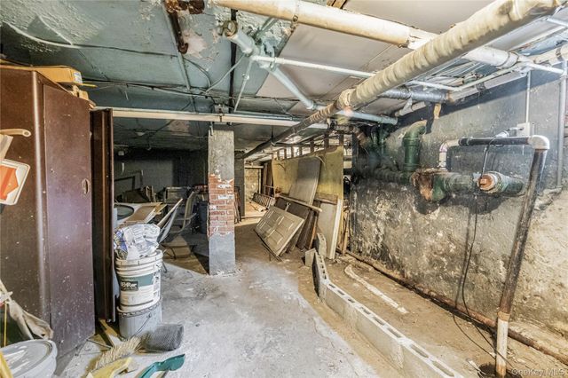 66 W 2nd Street, Mount Vernon, NY 10550