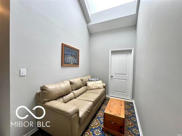 9369 S Pointe Lasalles Drive, Bloomington, IN 47401