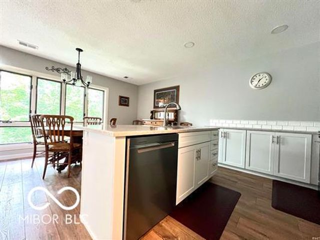 9369 S Pointe Lasalles Drive, Bloomington, IN 47401