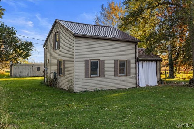 8074 Bunker Hill Road, Royalton, NY 14094