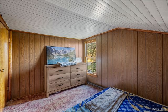 8074 Bunker Hill Road, Royalton, NY 14094