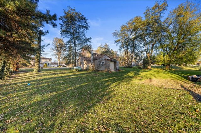 8074 Bunker Hill Road, Royalton, NY 14094