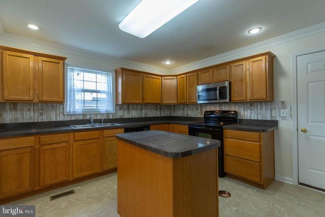 59 STORK LN, Martinsburg, WV 25405