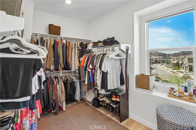20920 Silvergate, Newhall, CA 91321