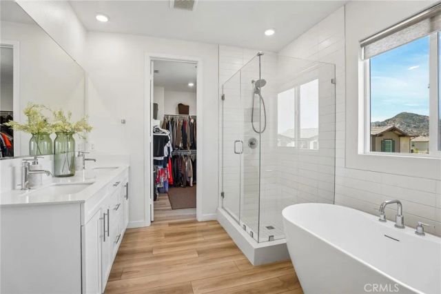 20920 Silvergate, Newhall, CA 91321