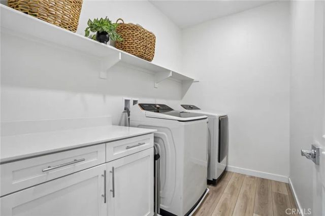 20920 Silvergate, Newhall, CA 91321