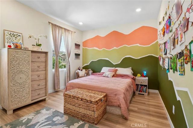 20920 Silvergate, Newhall, CA 91321