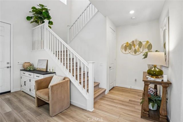 20920 Silvergate, Newhall, CA 91321