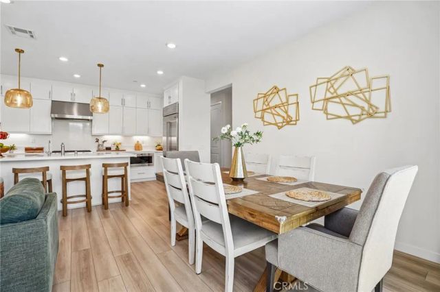 20920 Silvergate, Newhall, CA 91321