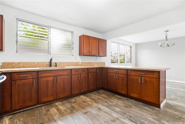 47-325 Ahuimanu Road, Kaneohe, HI 96744