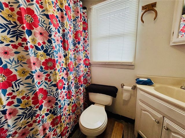 1051 W Main Street, Ravenna, OH 44266