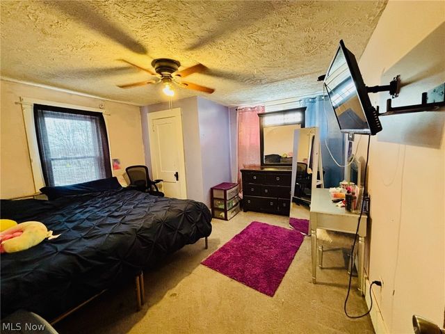 1051 W Main Street, Ravenna, OH 44266