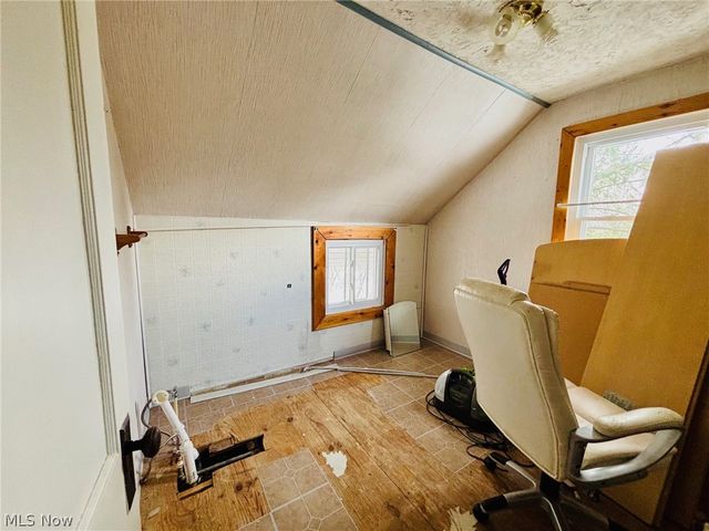 1051 W Main Street, Ravenna, OH 44266