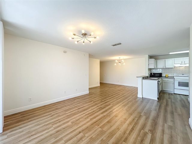 7511 SEURAT STREET 10203, Orlando, FL 32819