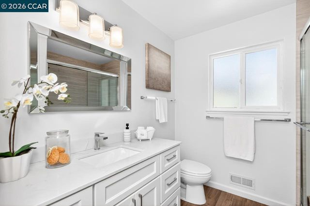 106 Mandala Ct, Walnut Creek, CA 94596