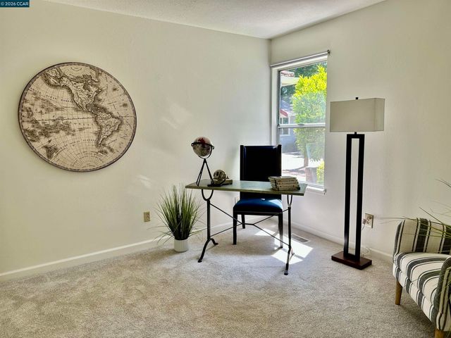 106 Mandala Ct, Walnut Creek, CA 94596