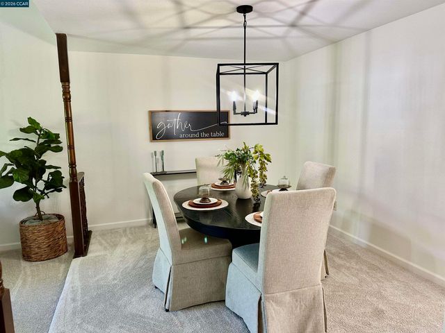 106 Mandala Ct, Walnut Creek, CA 94596