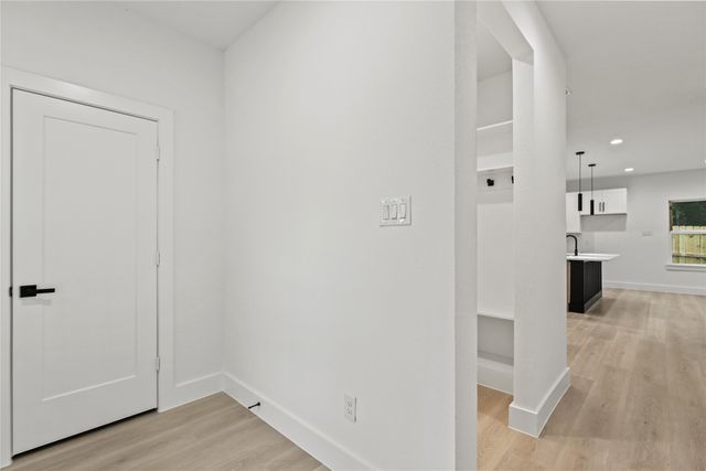 4523 Wahoo Street, Dallas, TX 75210