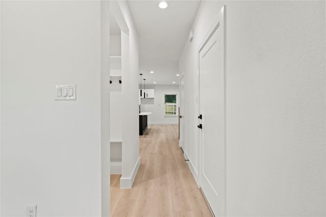 4523 Wahoo Street, Dallas, TX 75210
