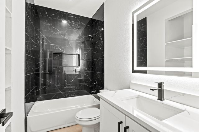 4523 Wahoo Street, Dallas, TX 75210