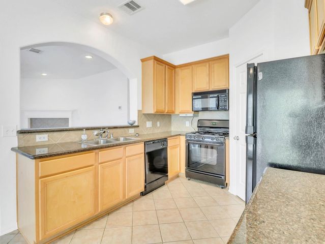1408 S Friendswood Drive 1202, Friendswood, TX 77546