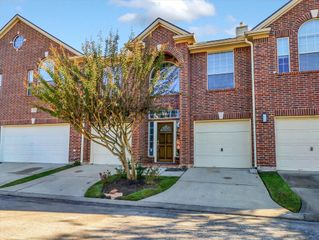 1408 S Friendswood Drive 1202, Friendswood, TX 77546