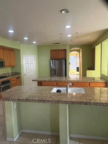 3422 Club Rancho Drive, Palmdale, CA 93551