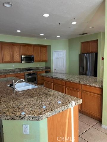 3422 Club Rancho Drive, Palmdale, CA 93551