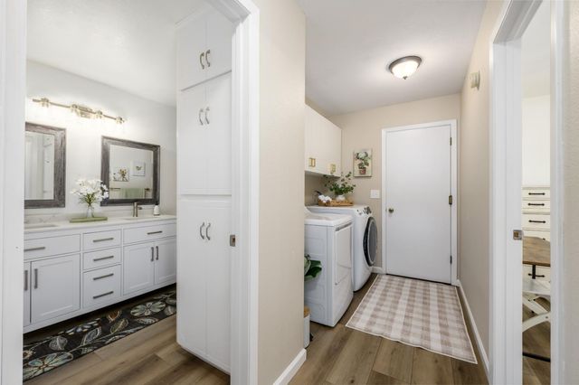 3480 La Canada Dr, Cameron Park, CA 95682