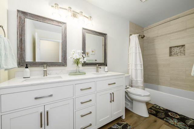 3480 La Canada Dr, Cameron Park, CA 95682