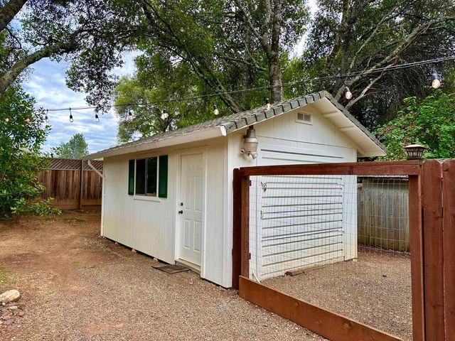 3480 La Canada Dr, Cameron Park, CA 95682