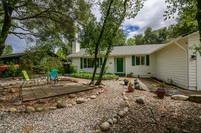 3480 La Canada Dr, Cameron Park, CA 95682