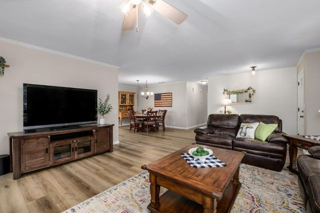 3480 La Canada Dr, Cameron Park, CA 95682