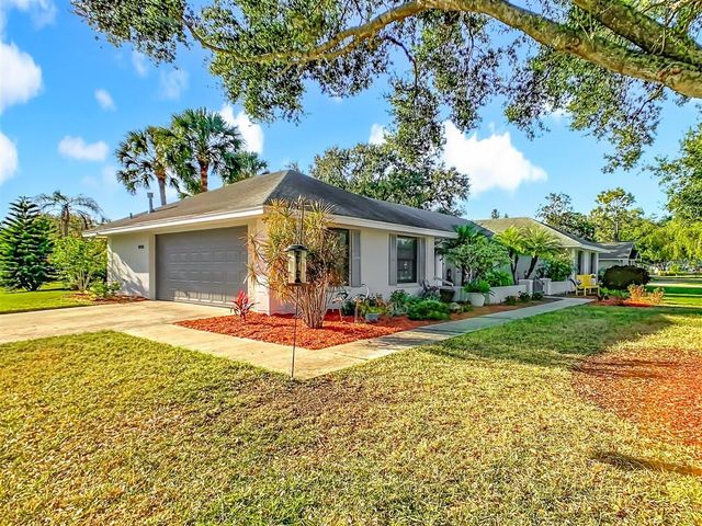 2901 PLANTATION ROAD, Winter Haven, FL 33884