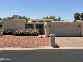 26214 S GLENBURN Drive, Sun Lakes, AZ 85248