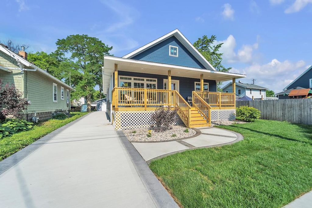 7314 25th AVENUE, Kenosha, WI 53143