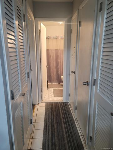 408 Town Hill Road 408, Nanuet, NY 10954