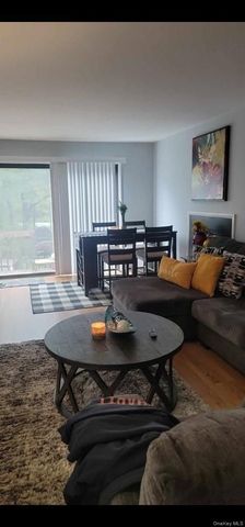 408 Town Hill Road 408, Nanuet, NY 10954