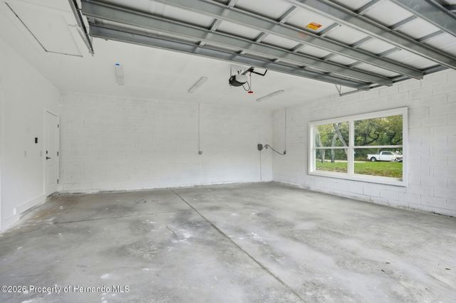34121 August Avenue, Webster, FL 33597