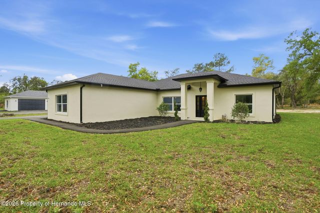 34121 August Avenue, Webster, FL 33597