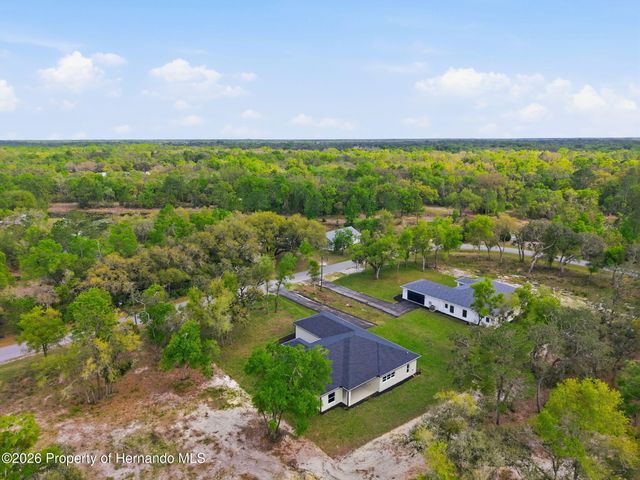 34121 August Avenue, Webster, FL 33597