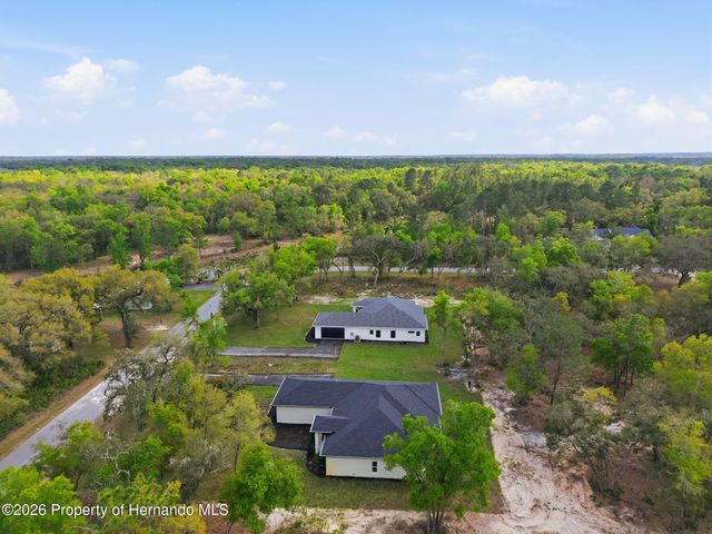34121 August Avenue, Webster, FL 33597