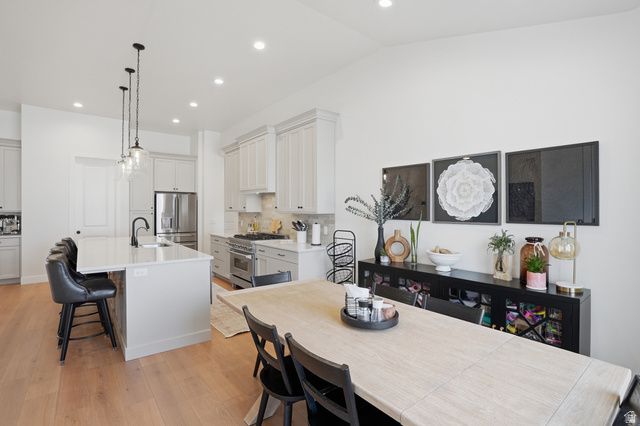 6638 W BRAEBURN WAY, West Jordan, UT 84081