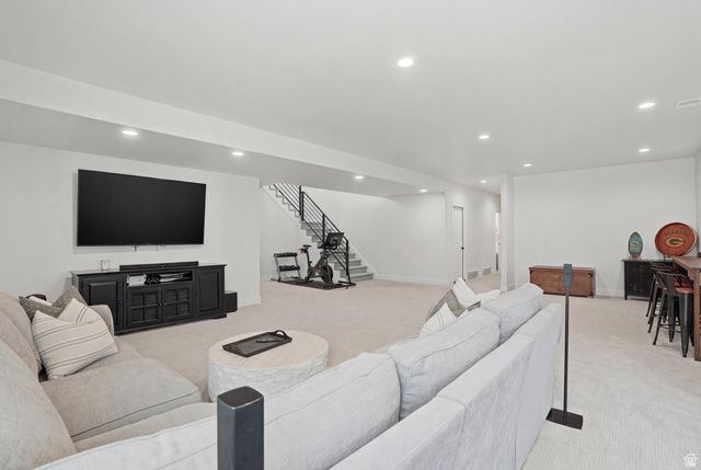 6638 W BRAEBURN WAY, West Jordan, UT 84081