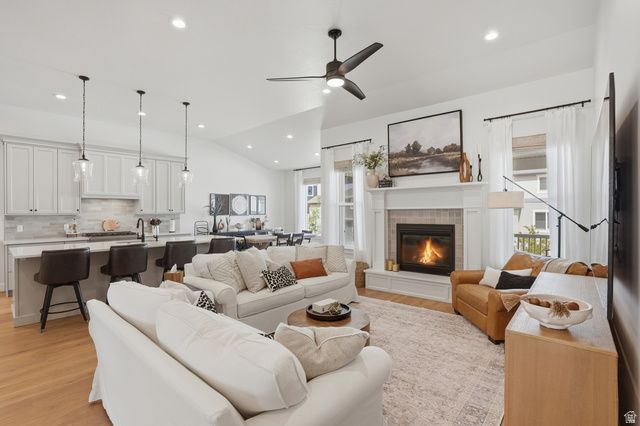 6638 W BRAEBURN WAY, West Jordan, UT 84081