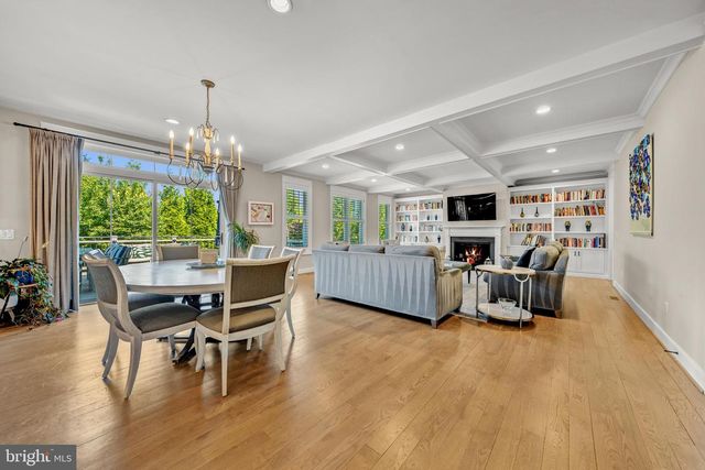 2998 BEECHWOOD LN, Falls Church, VA 22042