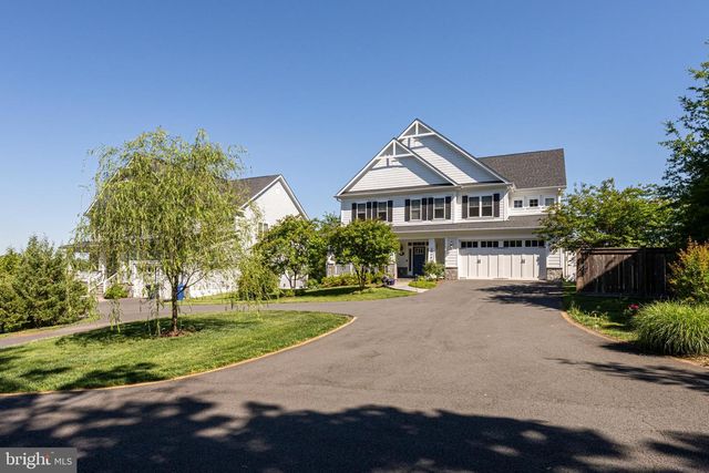 2998 BEECHWOOD LN, Falls Church, VA 22042
