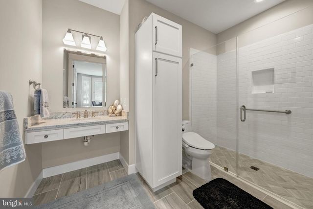 2998 BEECHWOOD LN, Falls Church, VA 22042